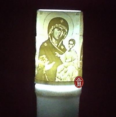 C.2268, ELECTRIC LIGHT WITH THE VIRGIN PORTAITISA 90 DAYS